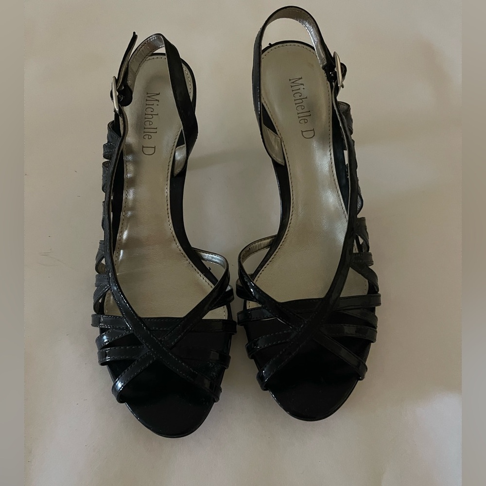 Michelle D Size 7-1-2M, Black, New